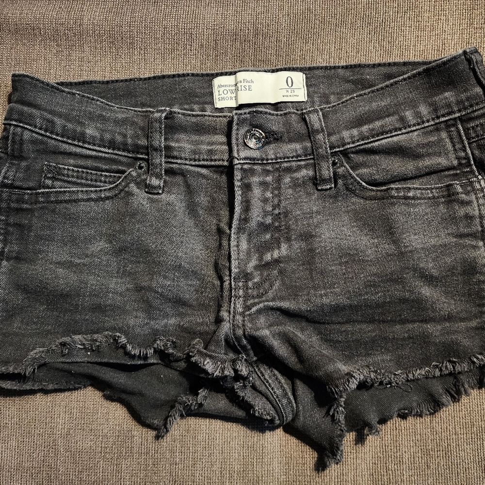 Abercrombie Denim Shorts. Size: 0- W24